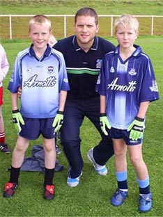 Lámh Dhearg Cul Camp participants with special guest Conal Keaney - Dublin Senior Footballer